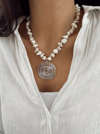 Collar Piedras Plateado 3
