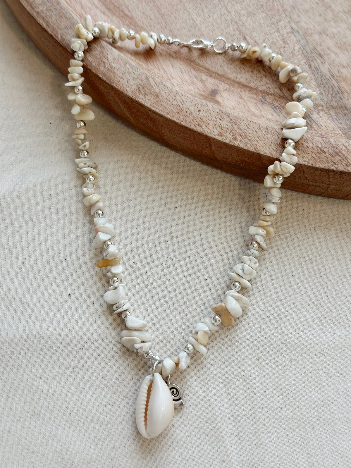 Collar Piedras Conchita