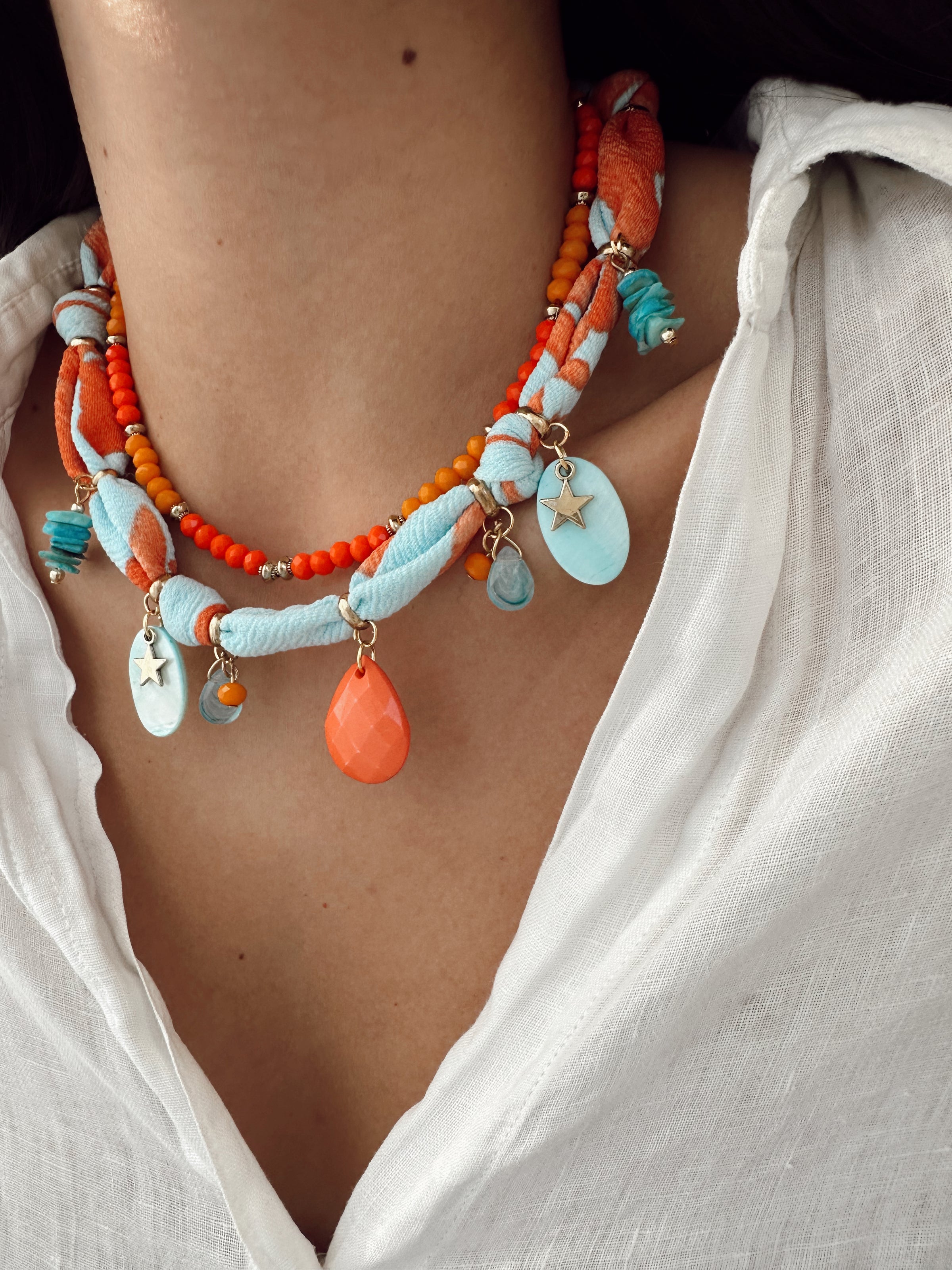 Collar Tela Naranjo Celeste