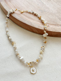 Collar Piedras Beige