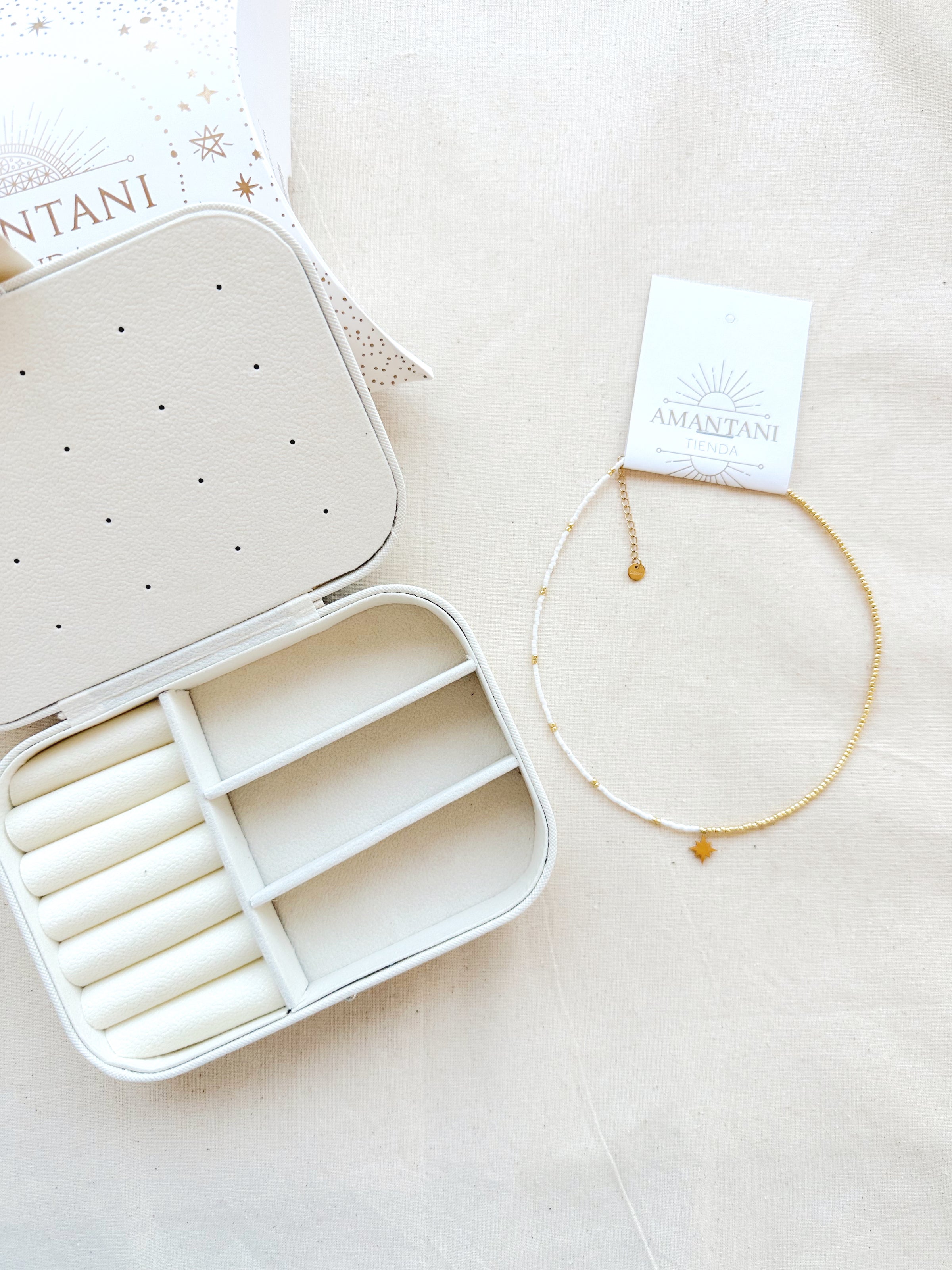 Regalo Joyero + Collar 77