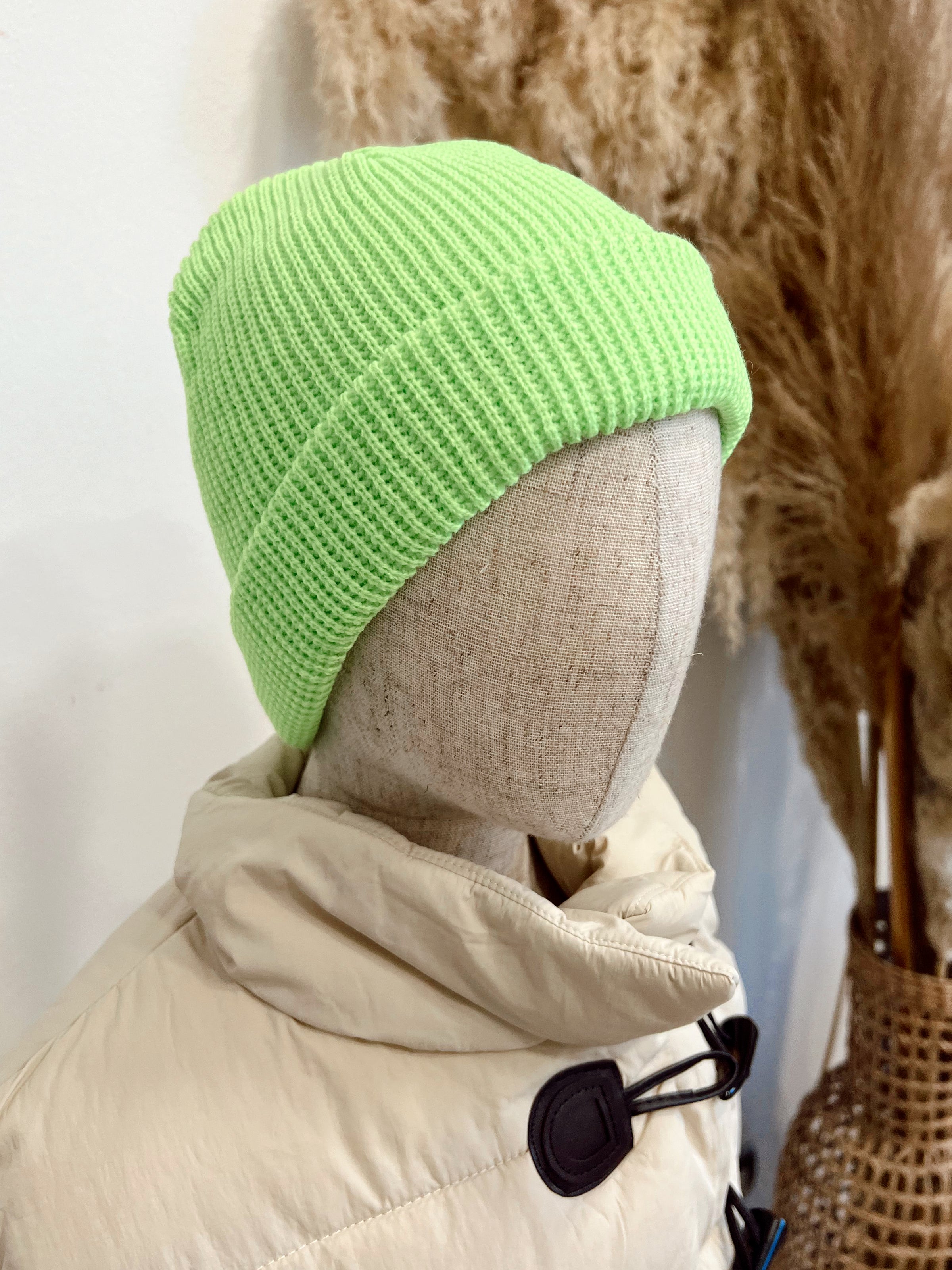 Gorro Pluto Verde Fluor