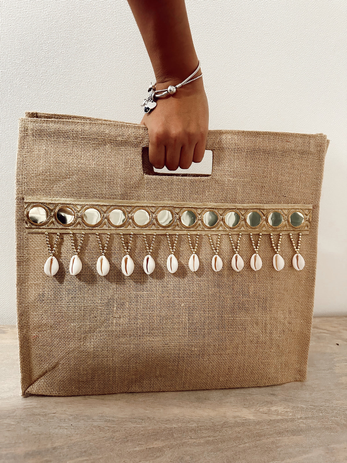 Bolso Beige Conchitas