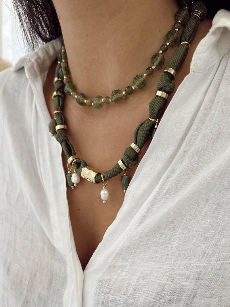 Collar Tela Verde Doble