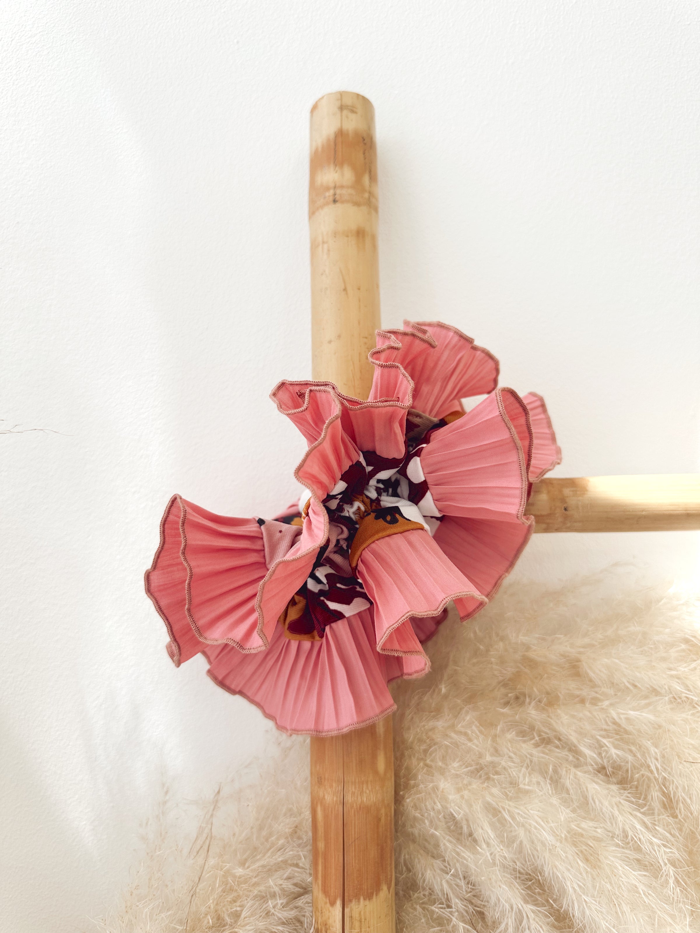 Colet Doble Vuelo Rosado Burdeo