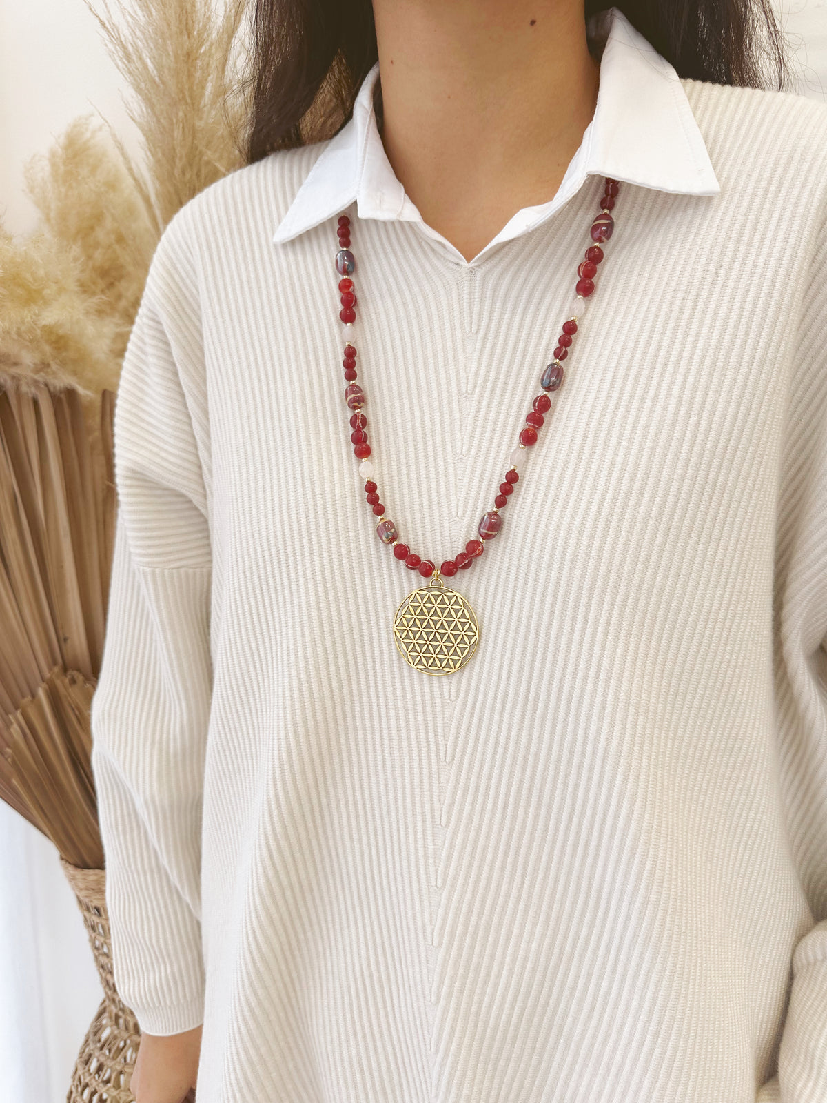Collar Rojo Dorado