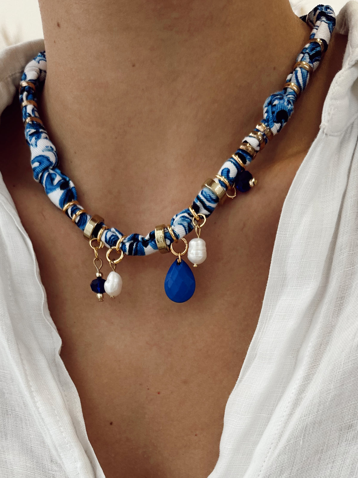 Collar Tela Azul