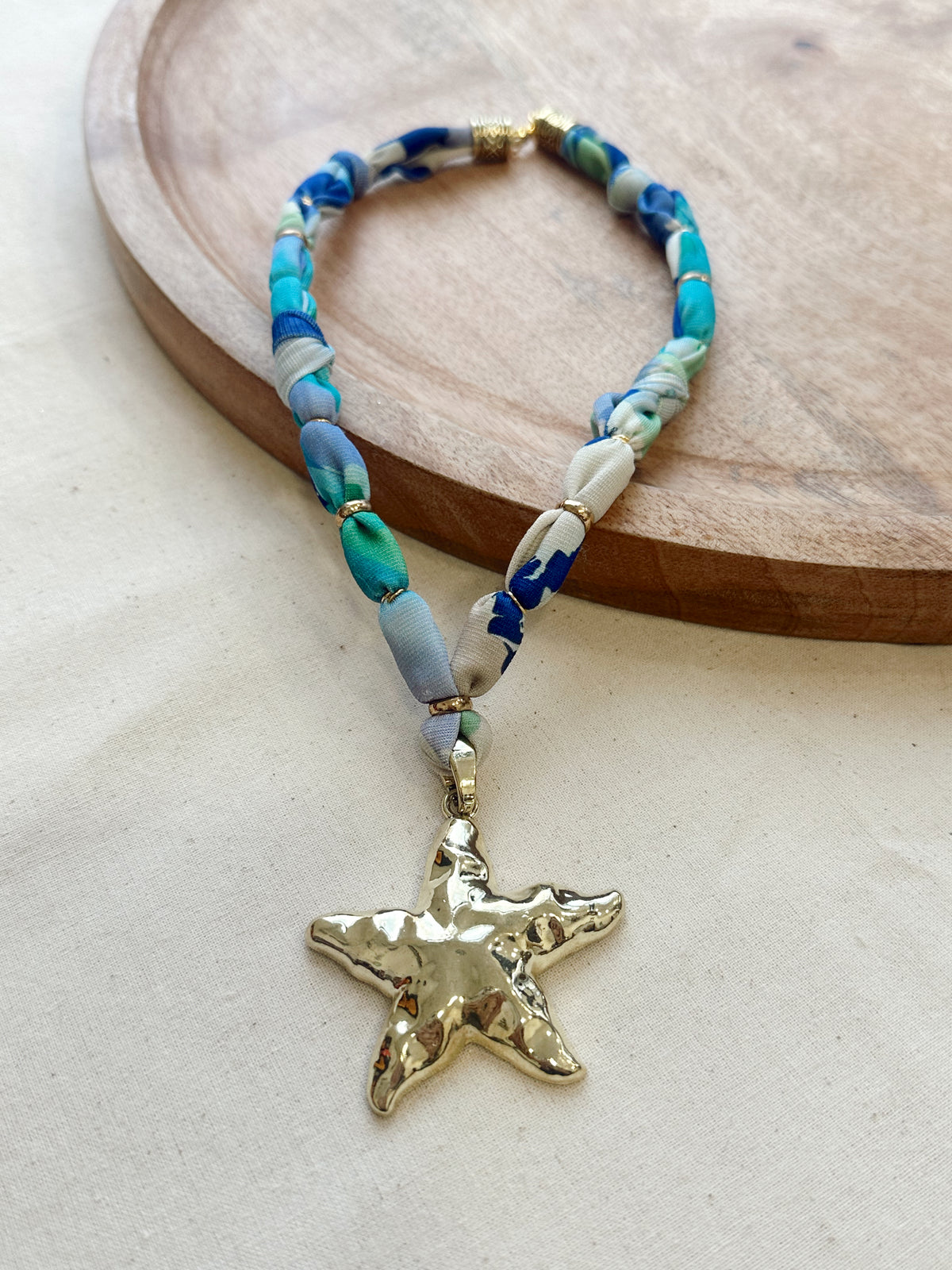 Collar Tela Agua Estrella