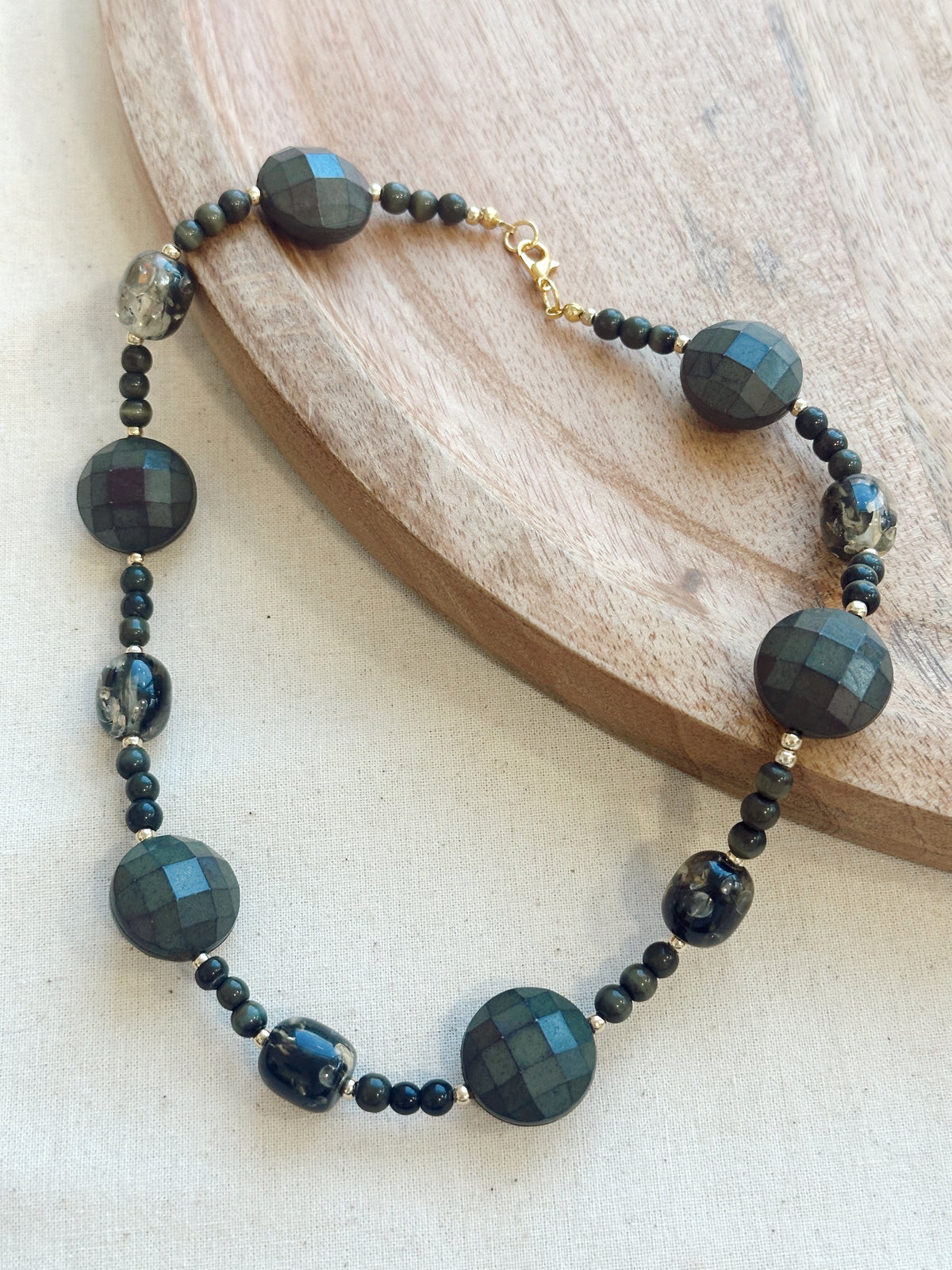 Collar Verde Oscuro