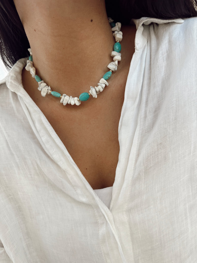 Collar Blanco Turquesa