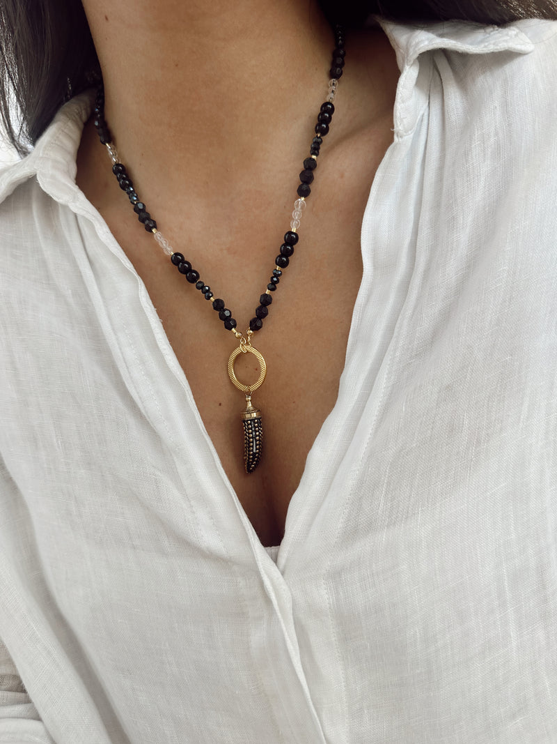 Collar Negro Cacho