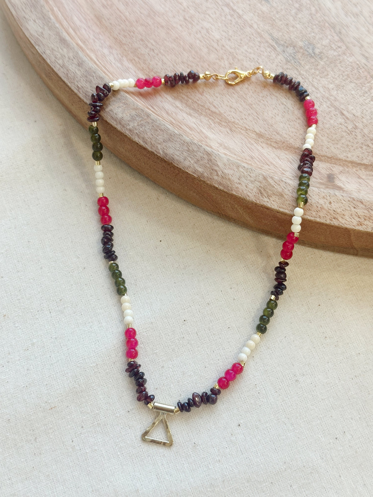 Collar Colores Triangulo