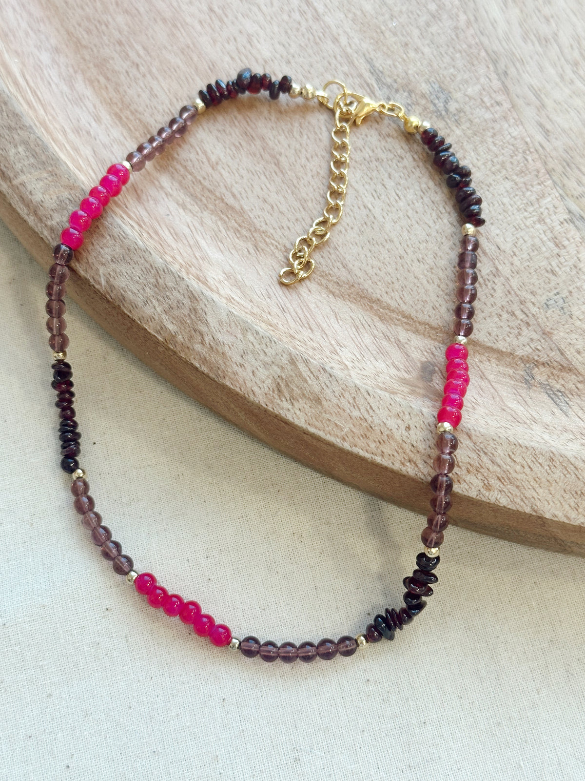 Collar Fucsia Burdeo