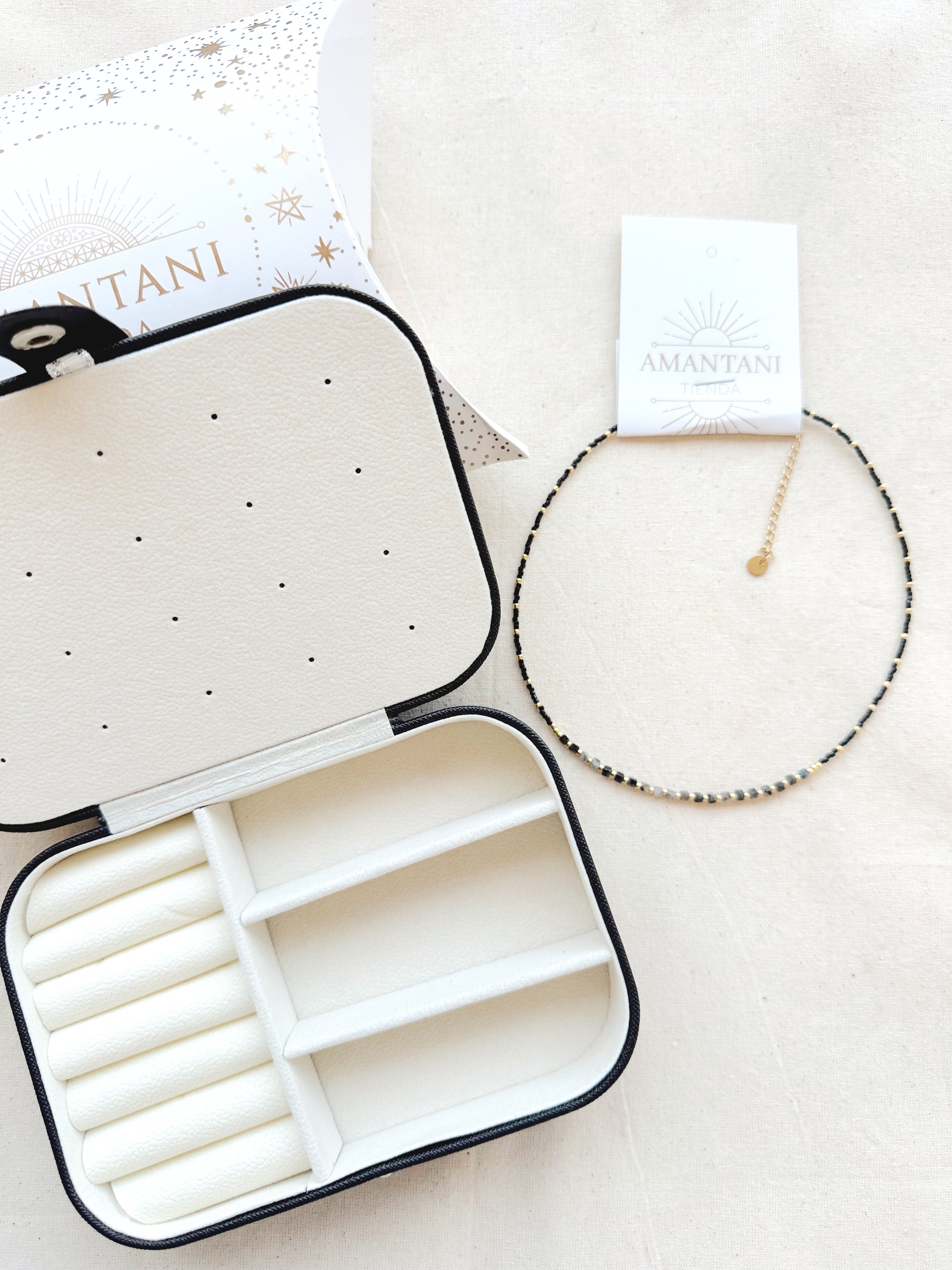 Regalo Joyero + Collar 76