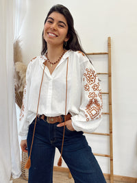 Blusa Bordada Amapola